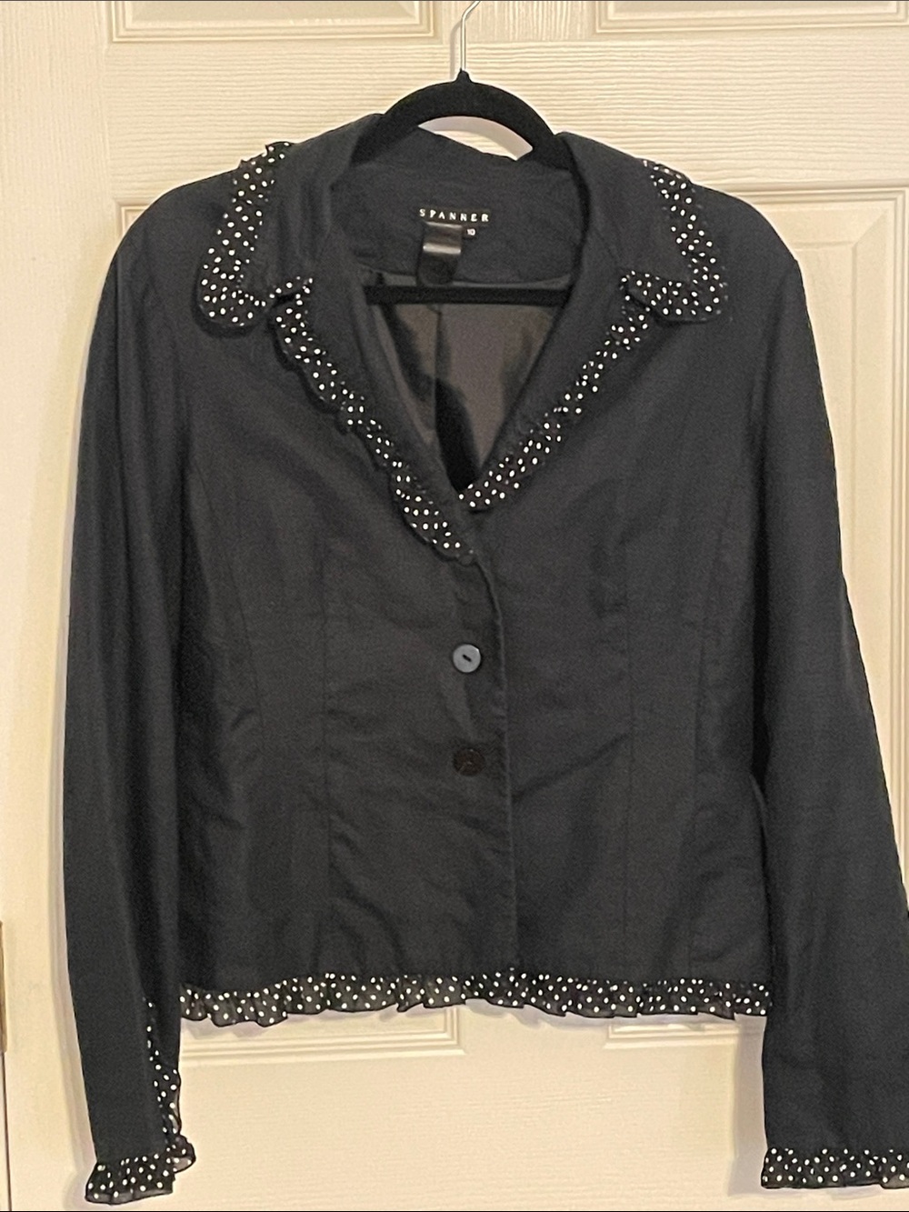 SPANNER Black Blazer with Polka Dot Trim